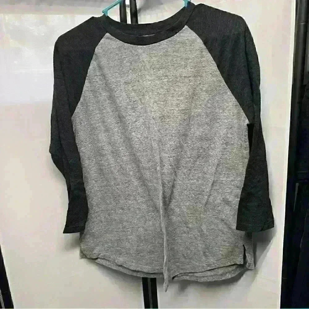 Old Navy shirt